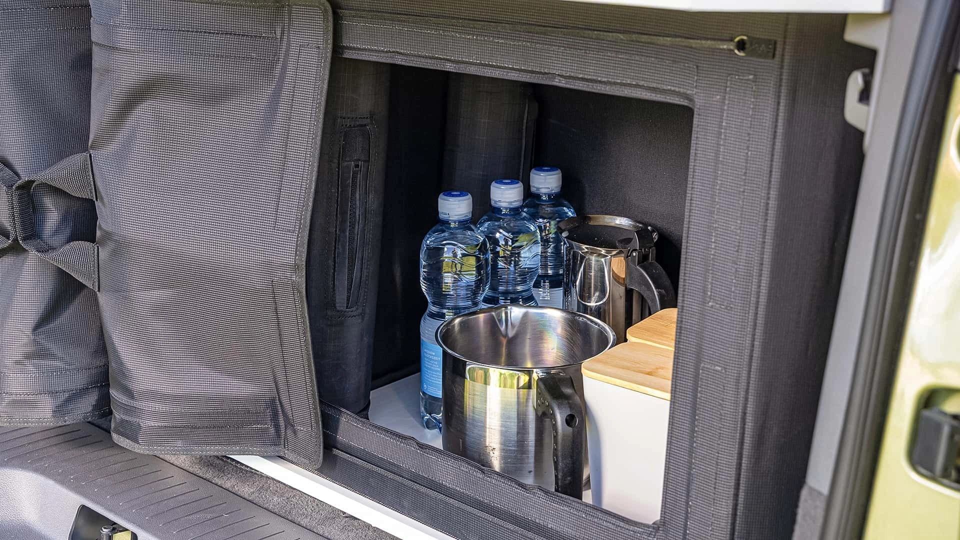 Vw california beach 2026 mit ausbau von stuff bubble (5)
